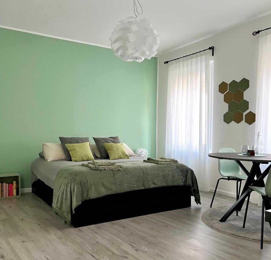 Suite Veronetta Luaran gambar