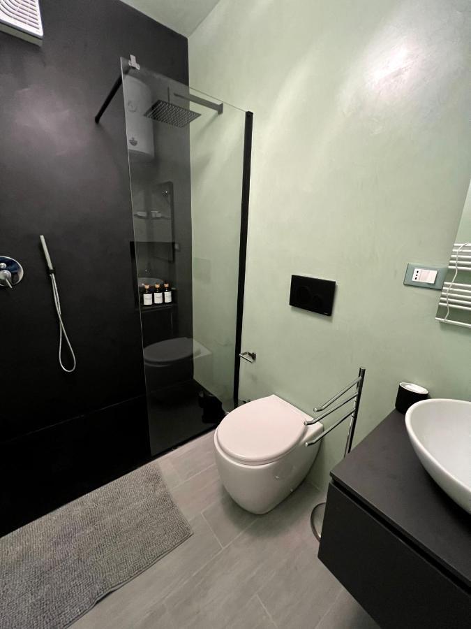 Suite Veronetta Luaran gambar
